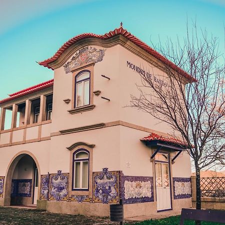 Отель Estacao Ferroviaria De Mondim De Basto Селорику-ди-Башту Экстерьер фото