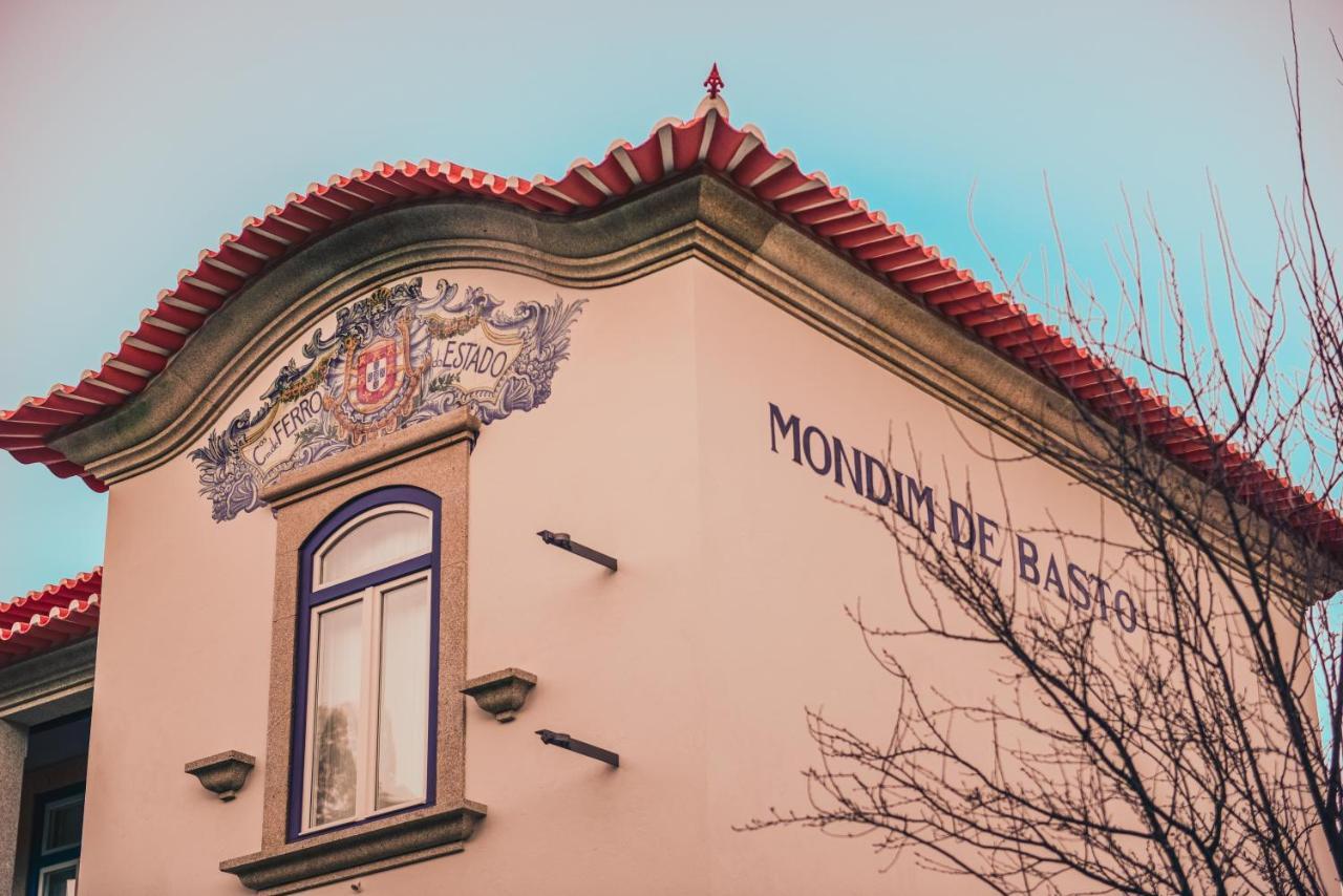 Отель Estacao Ferroviaria De Mondim De Basto Селорику-ди-Башту Экстерьер фото